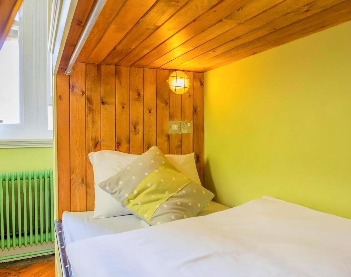Hostel Mrs Potts Cardiff Exteriér fotografie