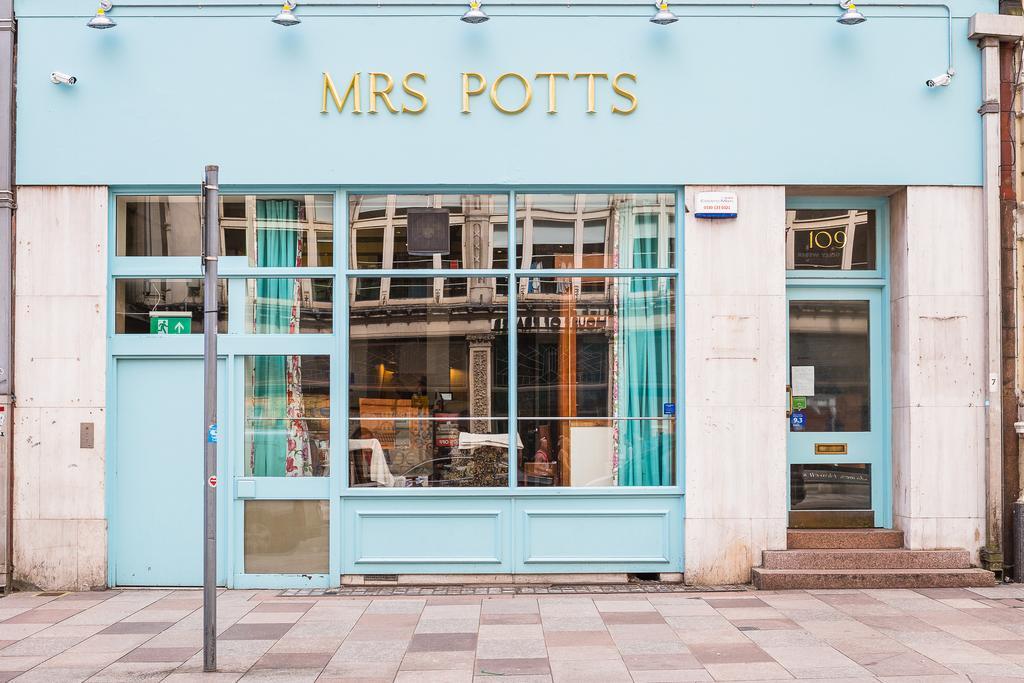 Hostel Mrs Potts Cardiff Exteriér fotografie